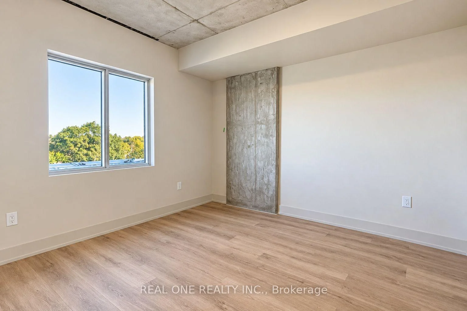 Photo 38 of Unit 602, 810 King Street W, Hamilton, Westdale — HOMEH