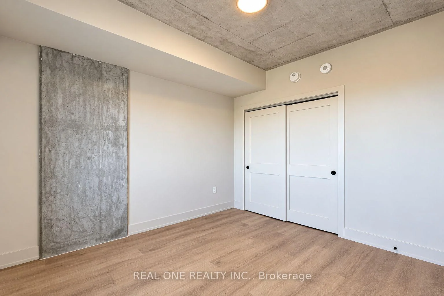 Photo 47 of Unit 602, 810 King Street W, Hamilton, Westdale — HOMEH