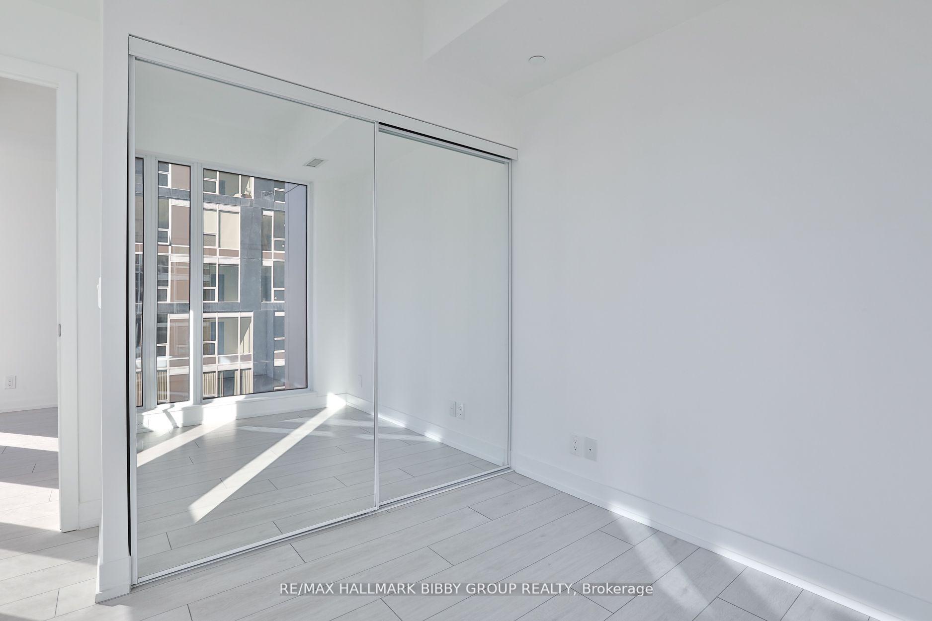Photo 12 of Unit 1911, 55 Mercer Street, Toronto, Waterfront Communities — HOMEH