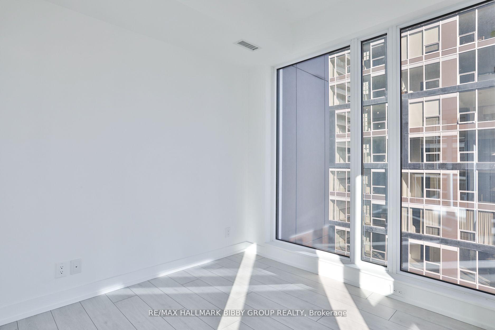 Photo 14 of Unit 1911, 55 Mercer Street, Toronto, Waterfront Communities — HOMEH