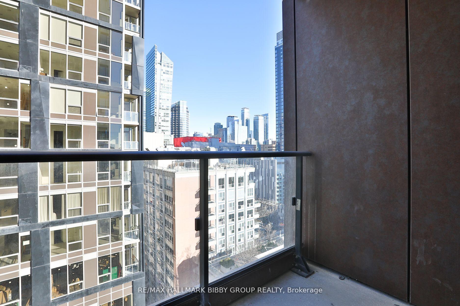 Photo 21 of Unit 1911, 55 Mercer Street, Toronto, Waterfront Communities — HOMEH