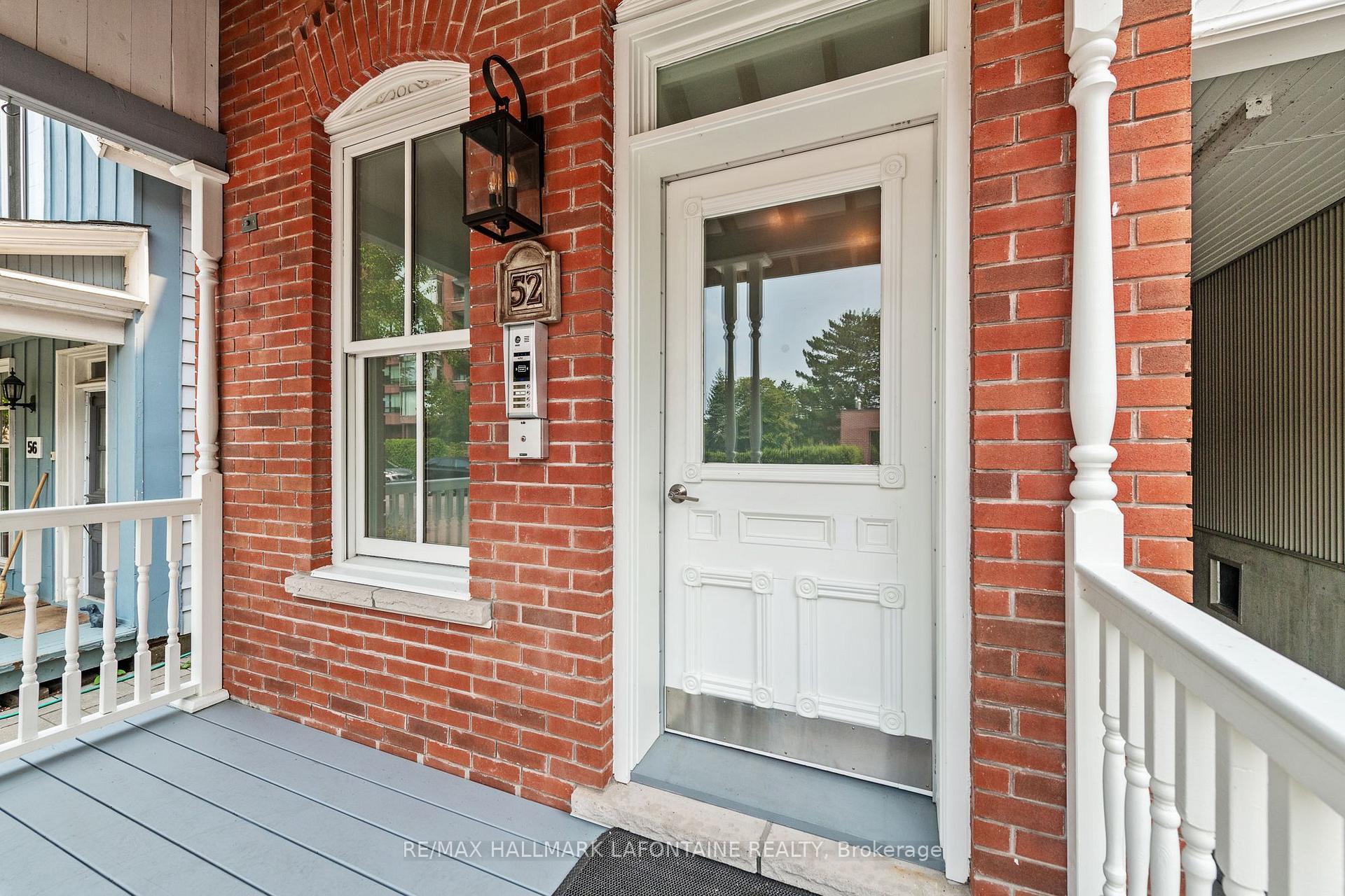 Photo 2 of Unit 1, 52 Bolton Street, Ottawa, Lower Town/Byward Market — HOMEH