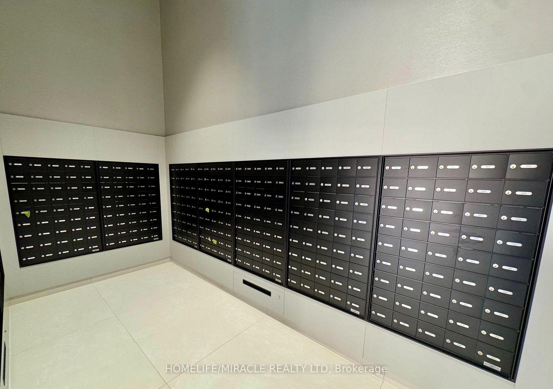 Photo 3 of Unit 2928, 400 King Street, Toronto, Waterfront Communities — HOMEH