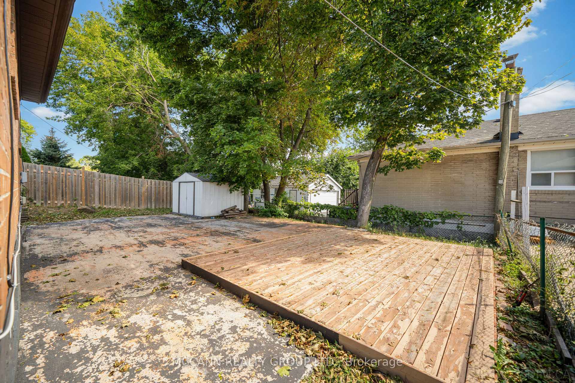 Photo 33 of 17 Barlow Road, Scarborough, Woburn — HOMEH