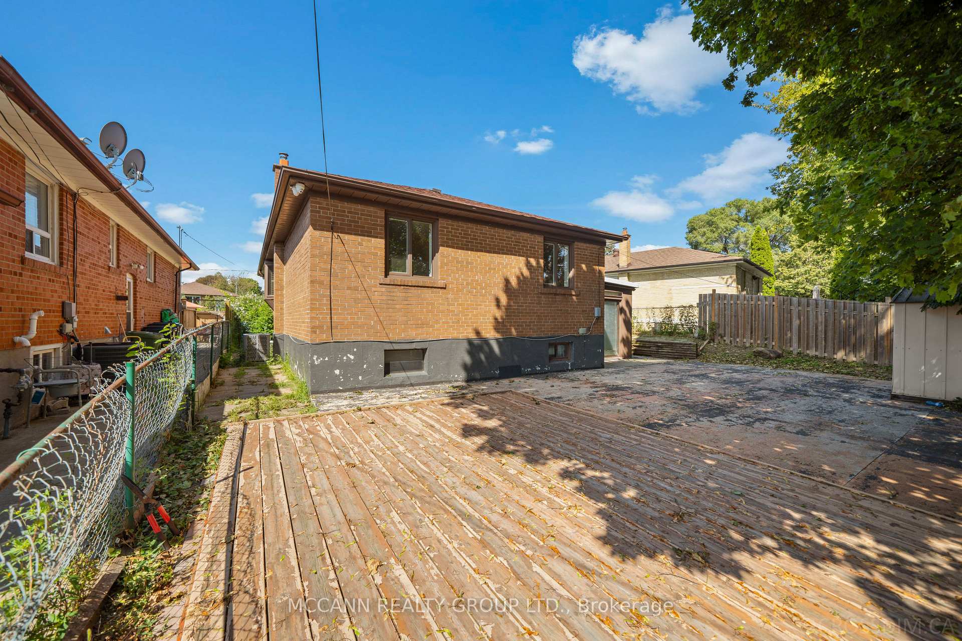 Photo 37 of 17 Barlow Road, Scarborough, Woburn — HOMEH