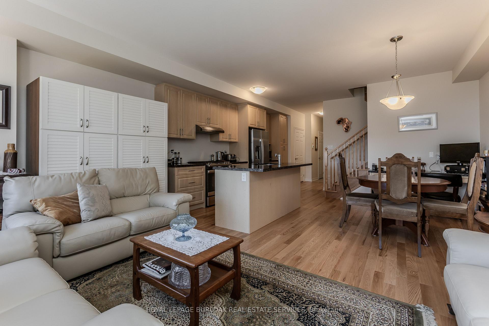 Photo 22 of 1402 Almonte Drive, Burlington, Tyandaga — HOMEH