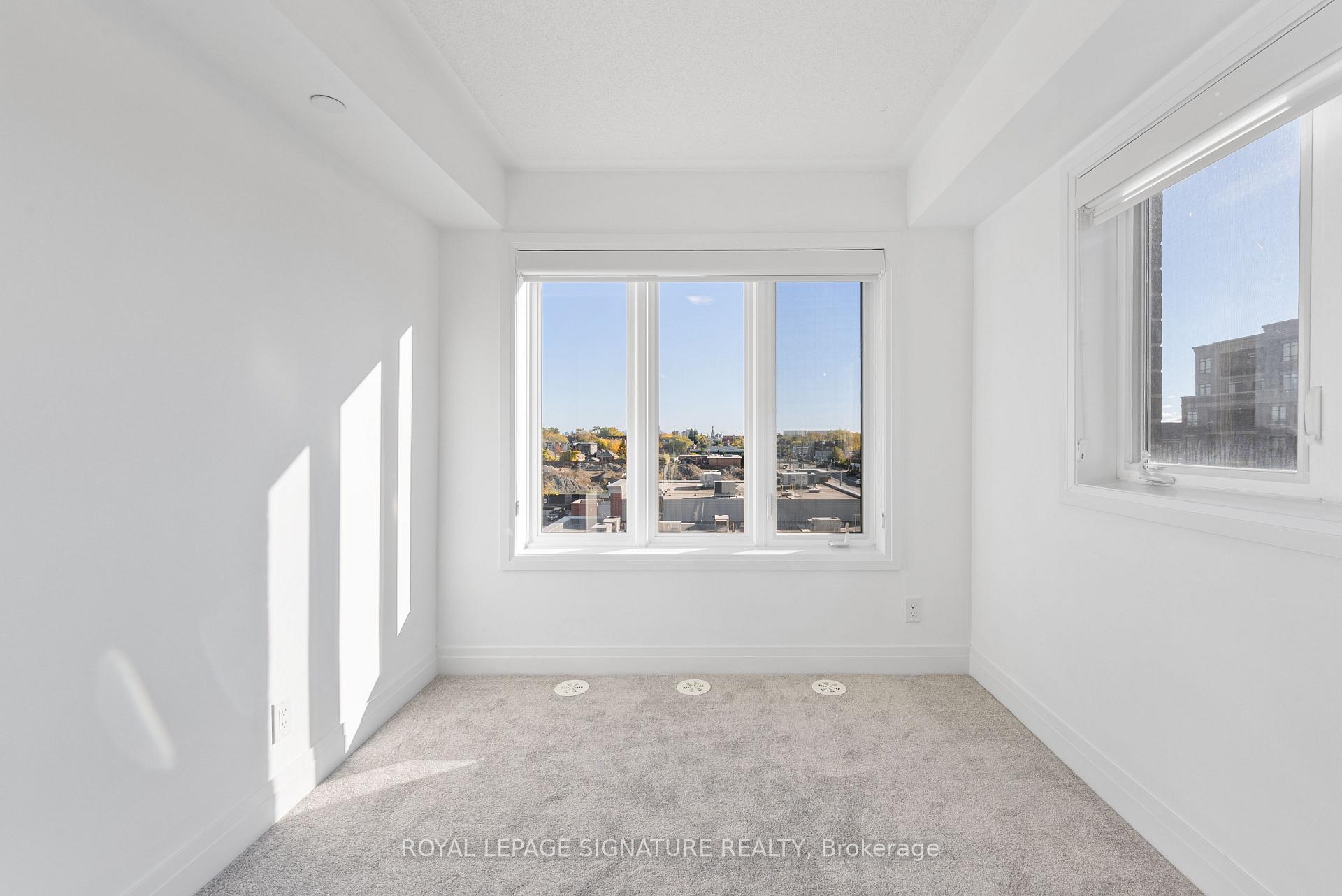 Photo 14 of Unit 19, 100 Long Branch Avenue, Etobicoke, Long Branch — HOMEH