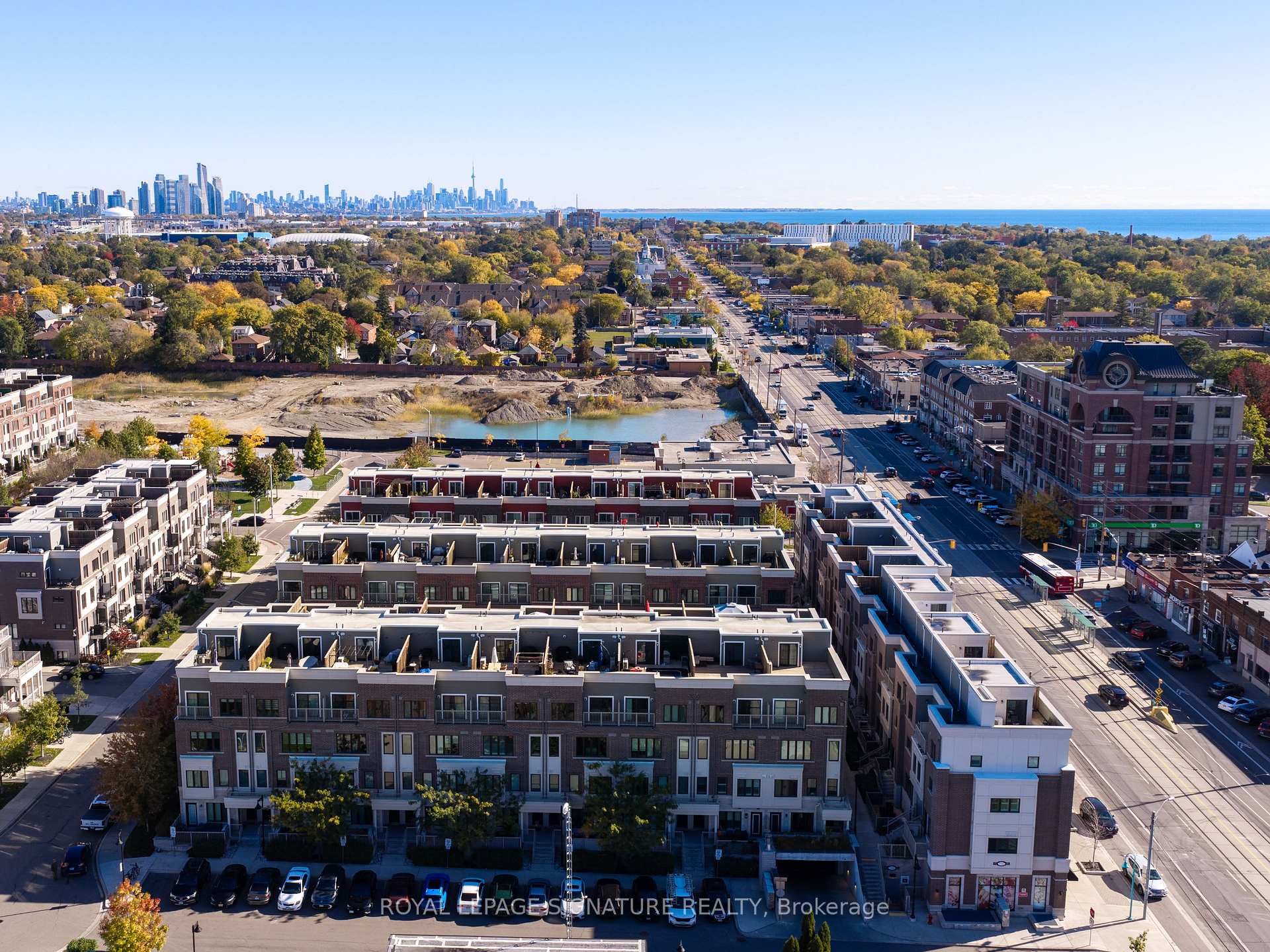 Photo 23 of Unit 19, 100 Long Branch Avenue, Etobicoke, Long Branch — HOMEH