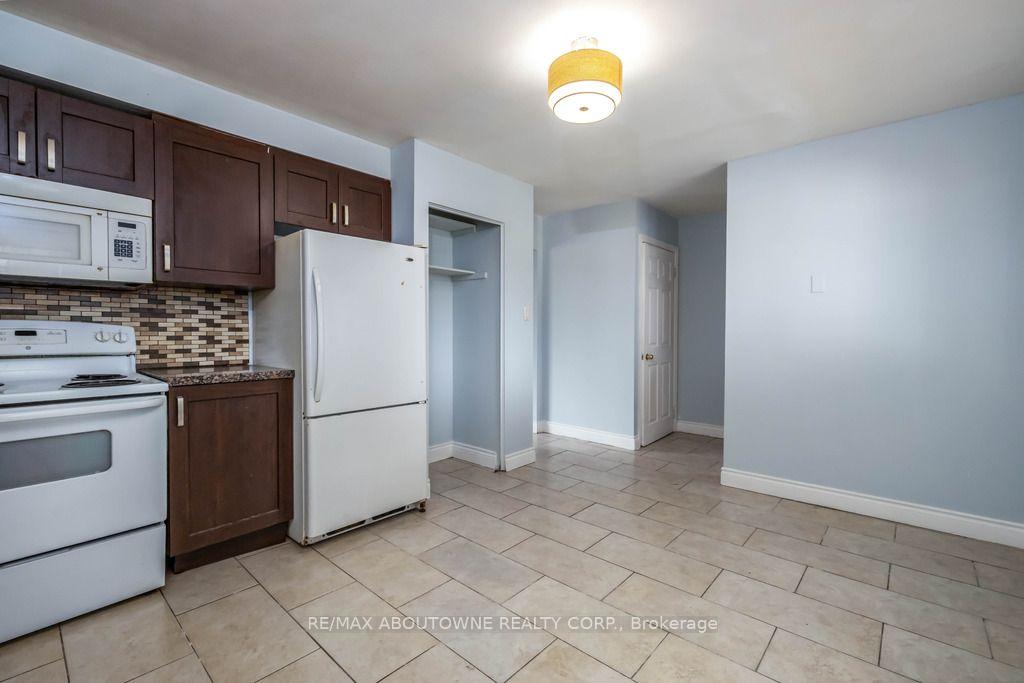 Photo 23 of 4 Glamis Court, Hamilton, Gilkson — HOMEH