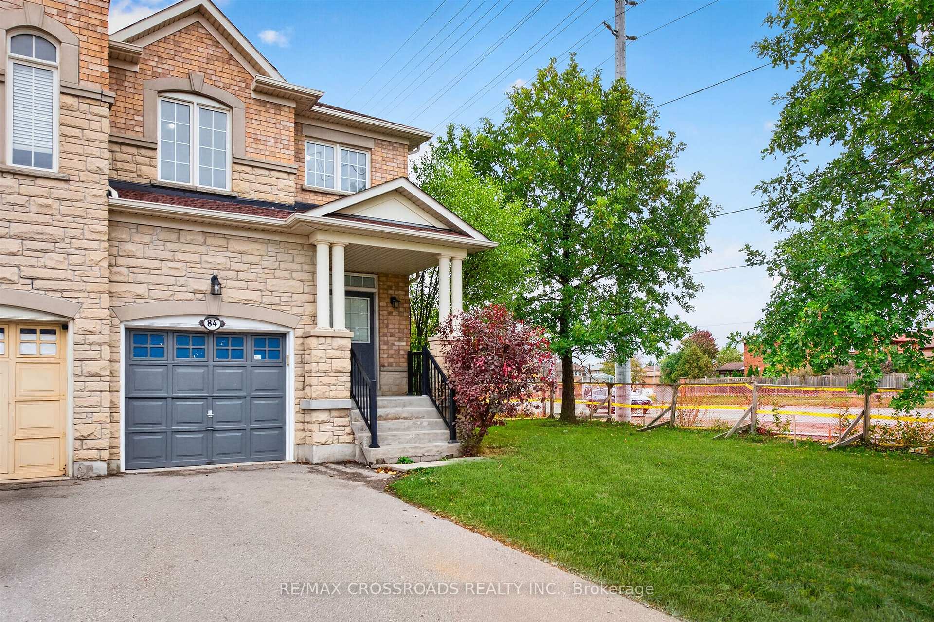 Front of 84 Littleriver Court