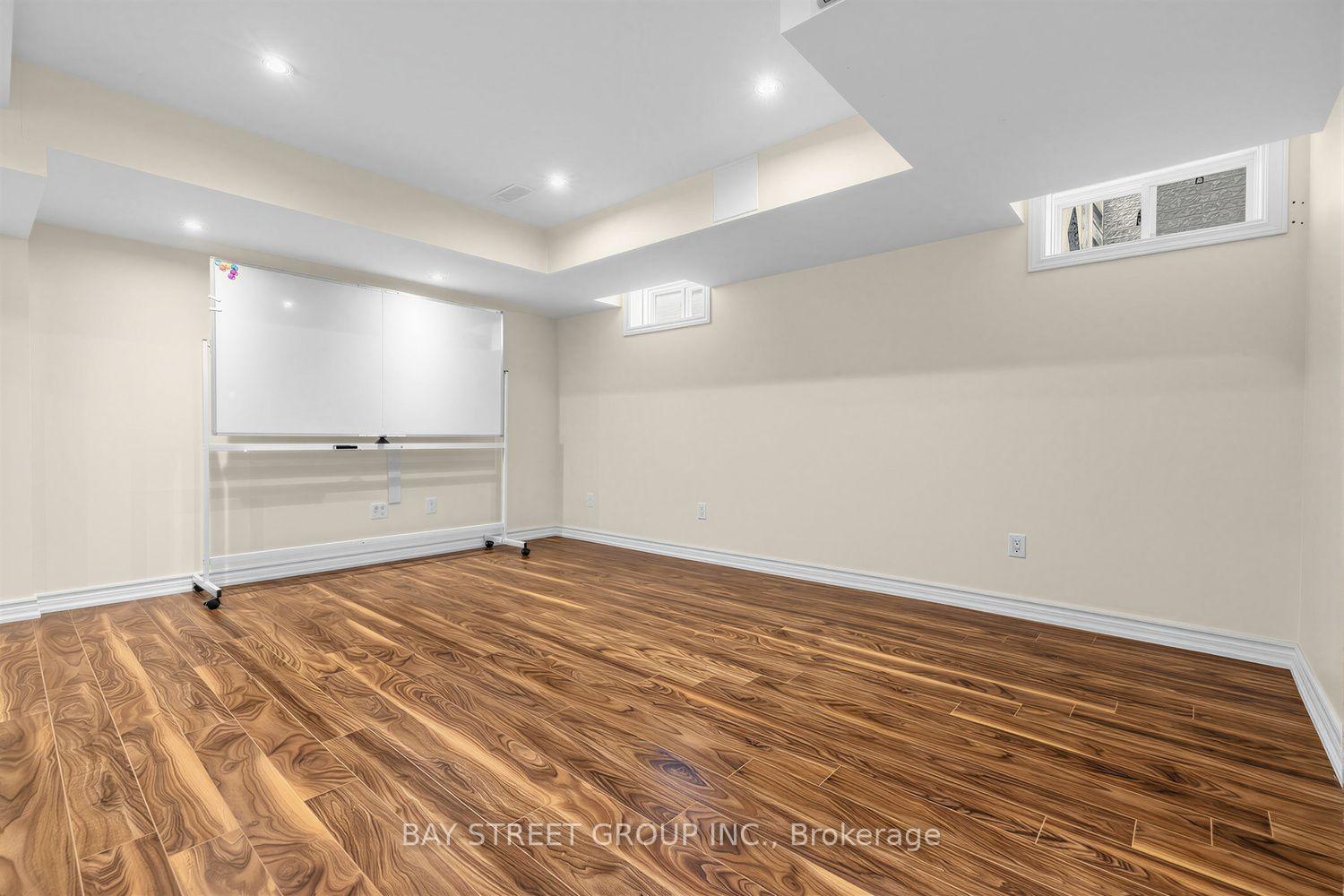 Photo 29 of 37 Mynden Way, Newmarket, Woodland Hill — HOMEH