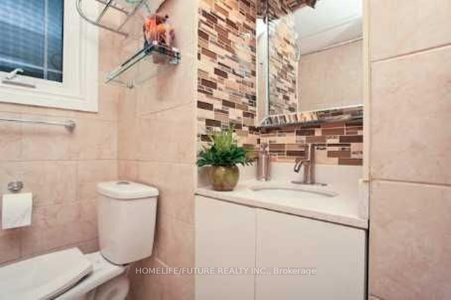 Photo 3 of Unit Main, 916 Danforth Road, Scarborough, Kennedy Park — HOMEH