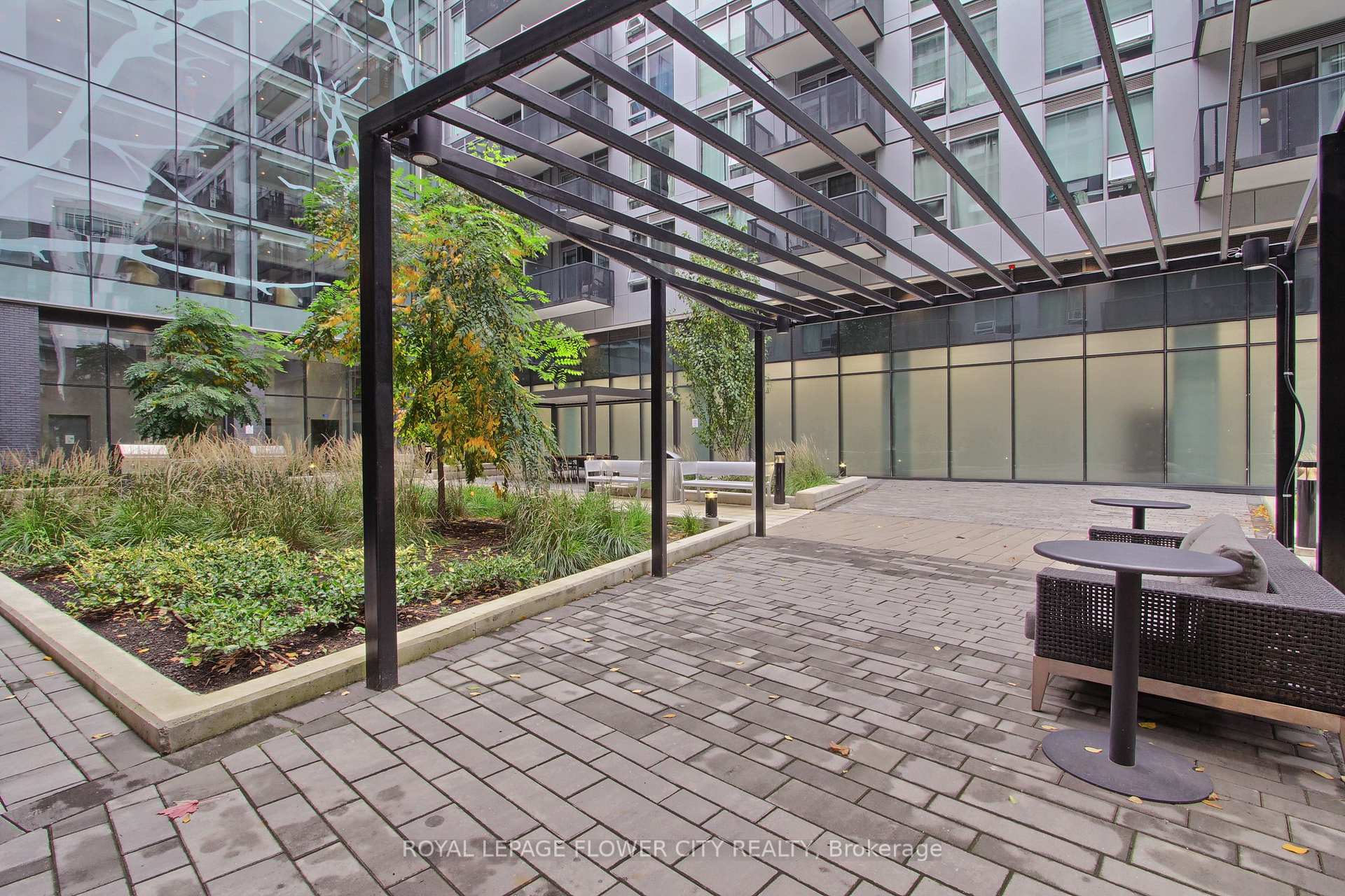 Photo 41 of Unit 239, 2450 Old Bronte Road, Oakville, Westmount — HOMEH