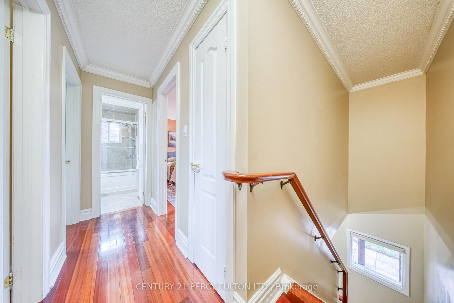 Photo 18 of 109 Swinton Crescent, Vaughan, Lakeview Estates — HOMEH