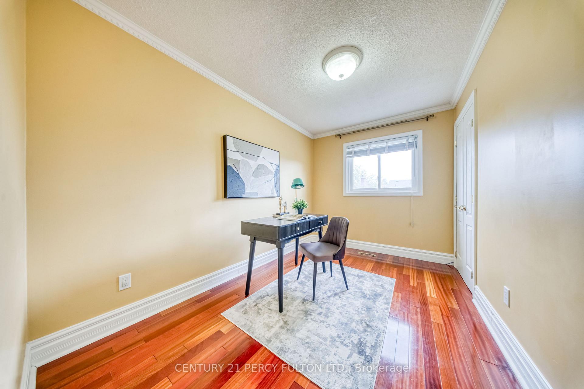 Photo 24 of 109 Swinton Crescent, Vaughan, Lakeview Estates — HOMEH