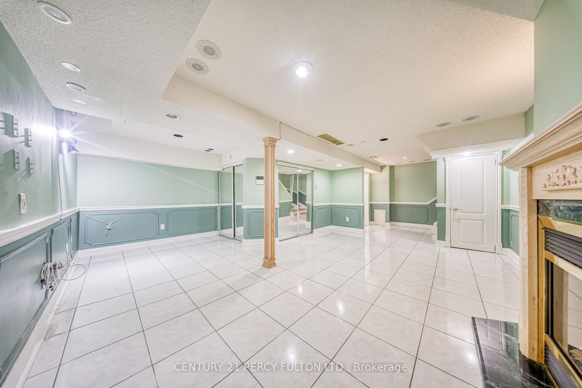 Photo 28 of 109 Swinton Crescent, Vaughan, Lakeview Estates — HOMEH