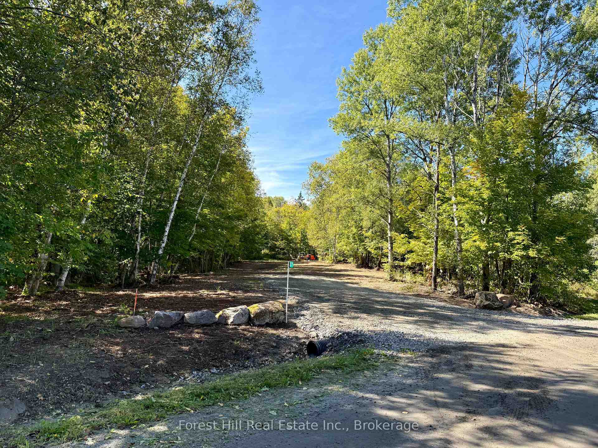 Photo 2 of 27 Murphy Drive, Parry Sound Remote Area, Golden Valley — HOMEH