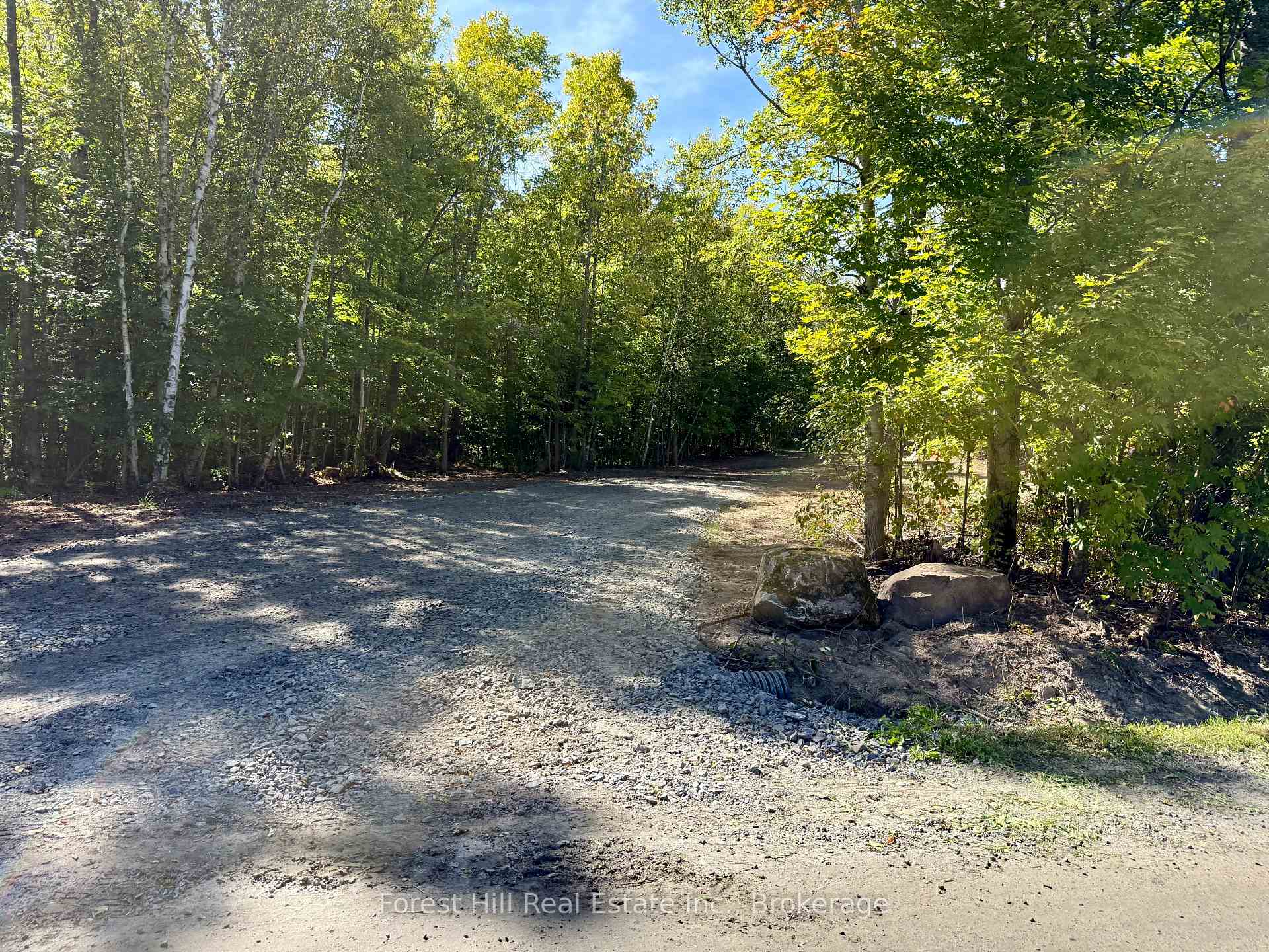 Photo 5 of 27 Murphy Drive, Parry Sound Remote Area, Golden Valley — HOMEH