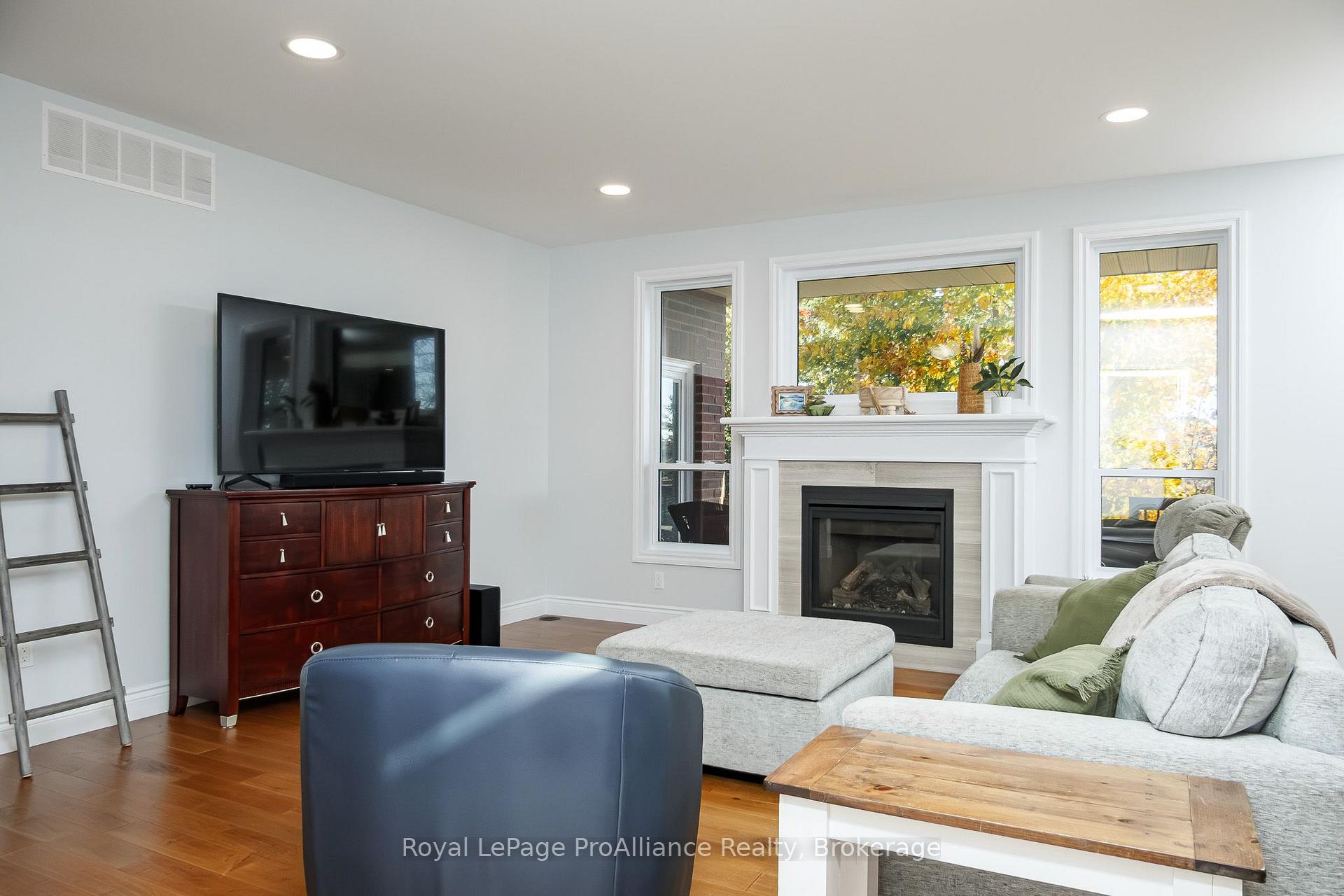 Photo 8 of 179 Ontario Street, Brighton — HOMEH
