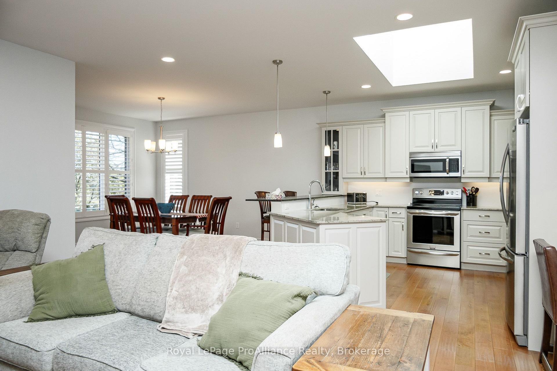Photo 10 of 179 Ontario Street, Brighton — HOMEH
