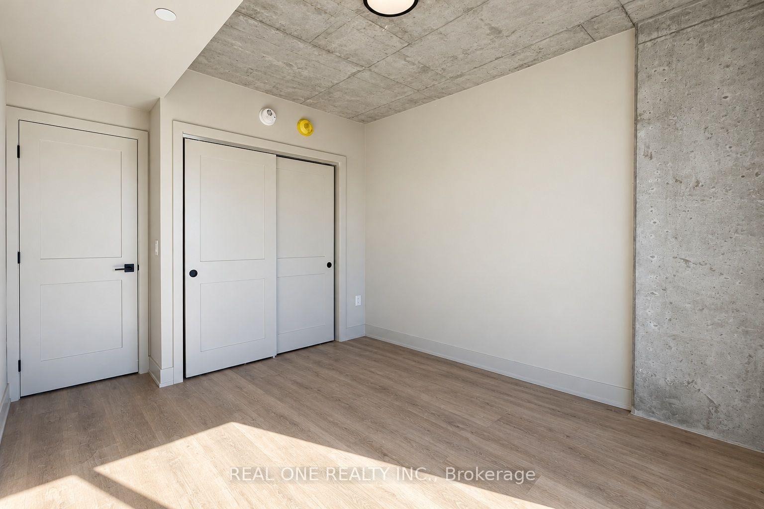 Photo 21 of Unit 606, 810 King Street W, Hamilton, Westdale — HOMEH