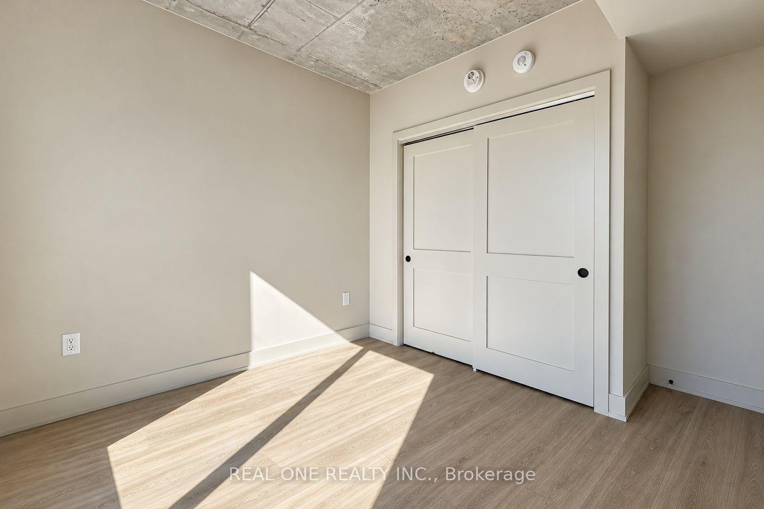 Photo 29 of Unit 606, 810 King Street W, Hamilton, Westdale — HOMEH