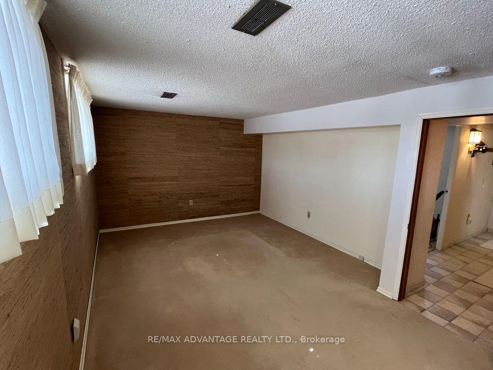 Photo 11 of Unit Lower, 143 Downing Crescent, London, South S — HOMEH