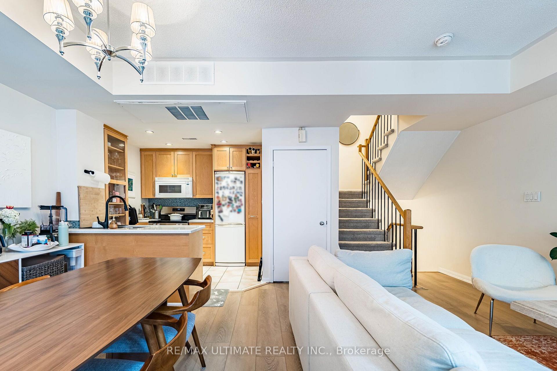 Photo 17 of Unit 14, 11 Niagara Street, Toronto, Waterfront Communities — HOMEH