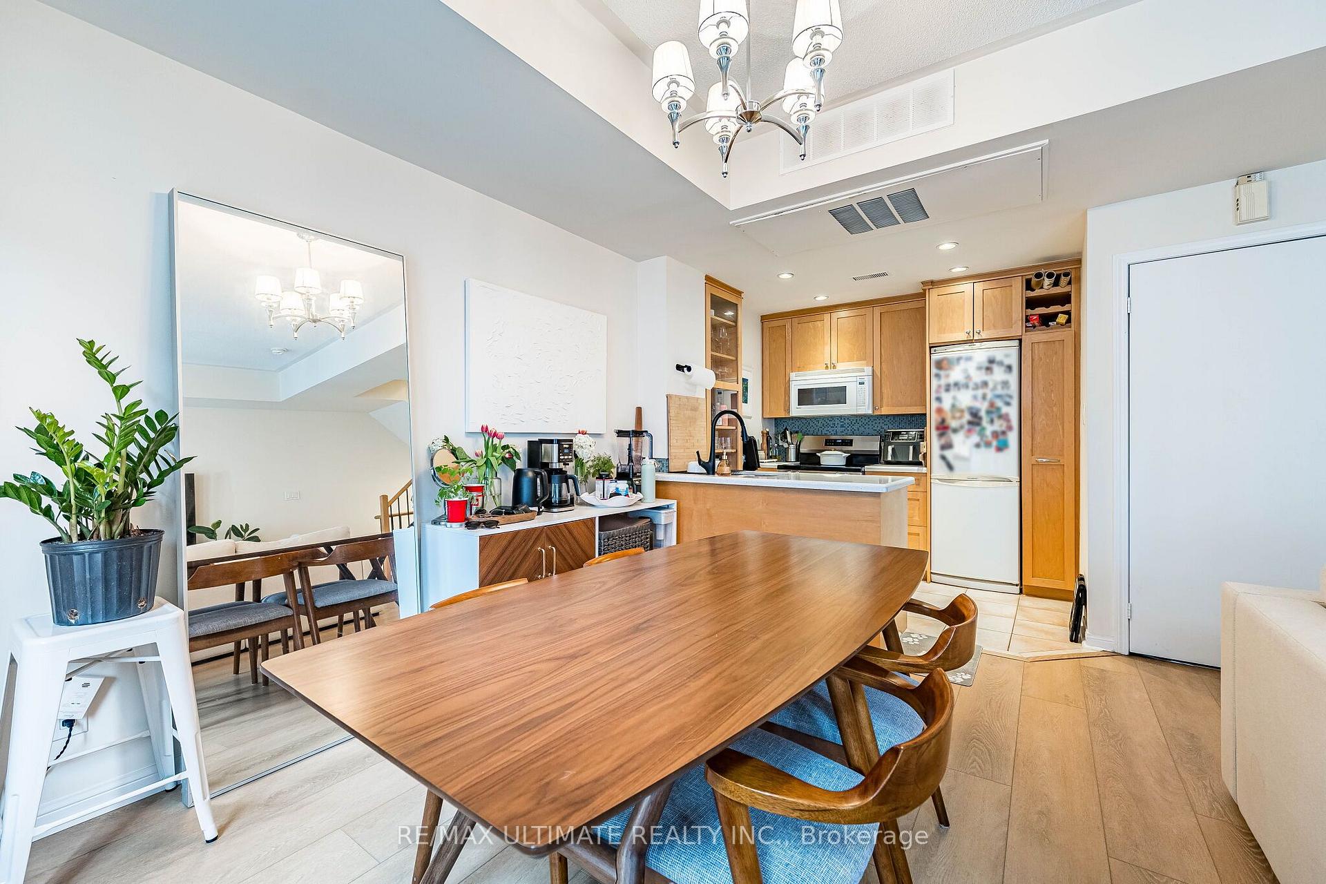 Photo 22 of Unit 14, 11 Niagara Street, Toronto, Waterfront Communities — HOMEH