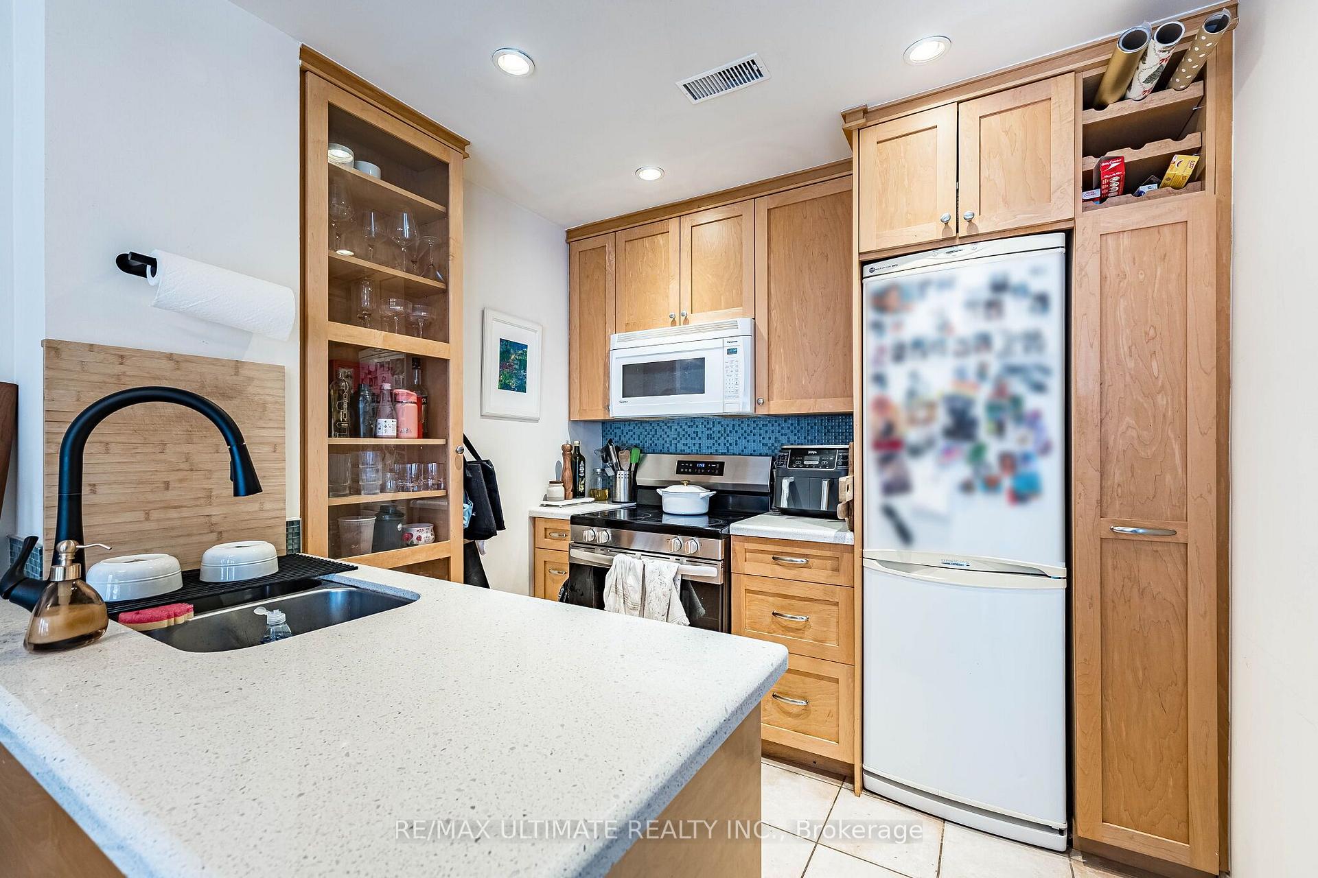 Photo 28 of Unit 14, 11 Niagara Street, Toronto, Waterfront Communities — HOMEH