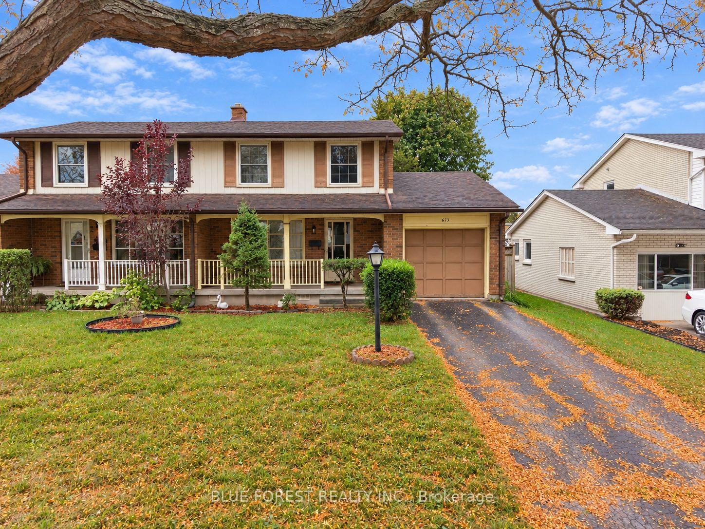 Photo of 673 Galloway Crescent