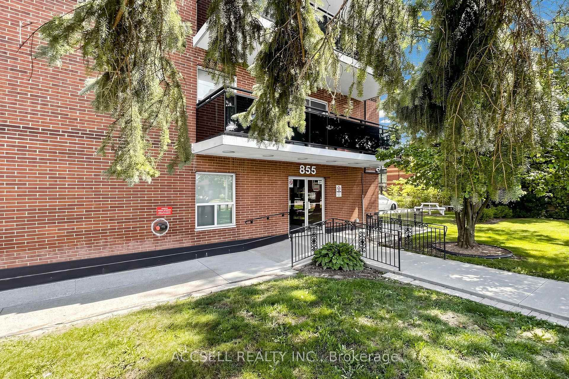 Photo 2 of Unit 901, 855 Kennedy Road, Scarborough, Ionview — HOMEH