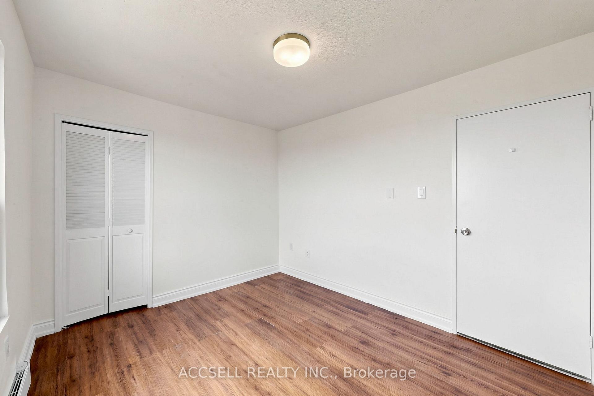 Photo 16 of Unit 901, 855 Kennedy Road, Scarborough, Ionview — HOMEH