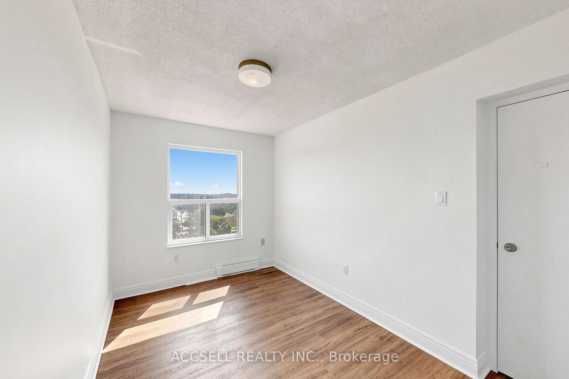 Photo 25 of Unit 901, 855 Kennedy Road, Scarborough, Ionview — HOMEH