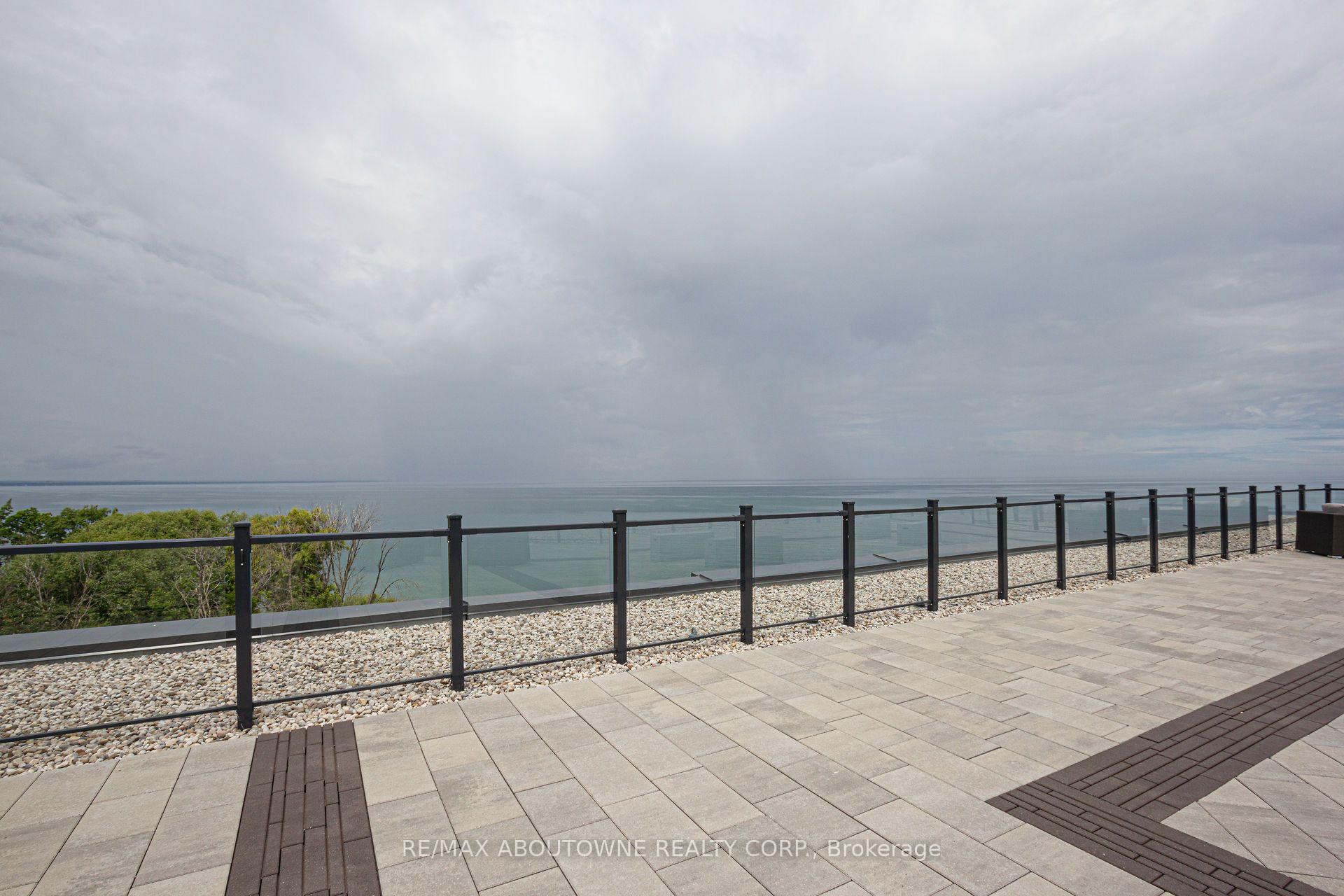 Photo 8 of Unit 203, 125 Shoreview Place, Hamilton, Lakeshore — HOMEH
