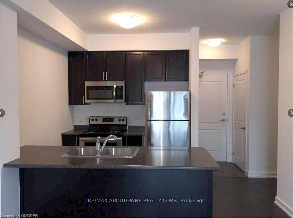 Photo 13 of Unit 203, 125 Shoreview Place, Hamilton, Lakeshore — HOMEH