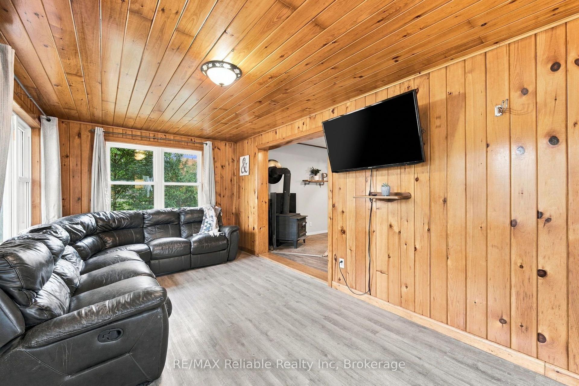 Photo 9 of 74 William Street, Ashfield-Colborne-Wawanosh, West Wawanosh — HOMEH