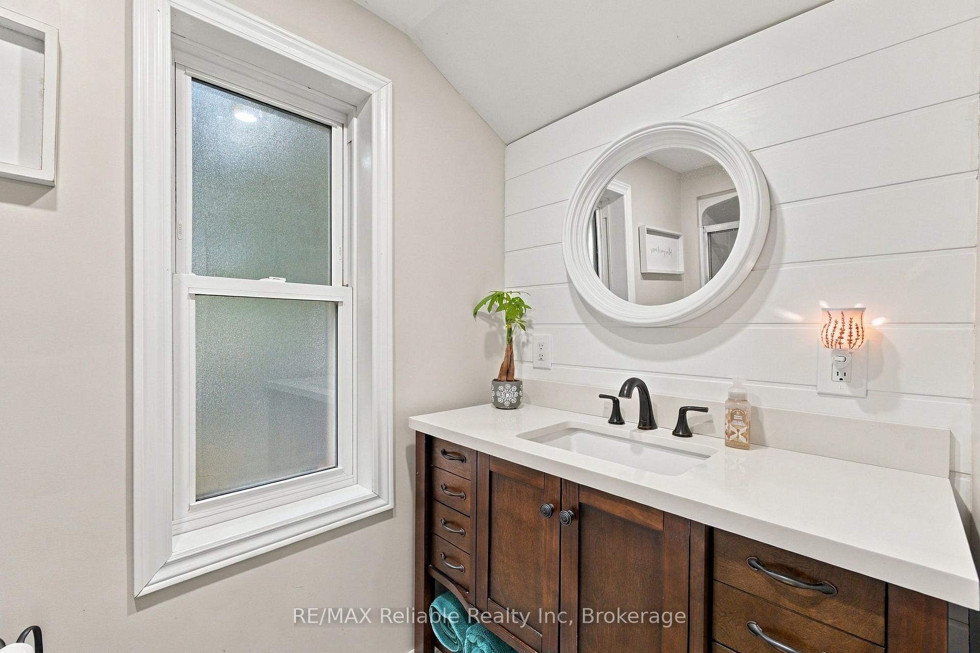 Photo 22 of 74 William Street, Ashfield-Colborne-Wawanosh, West Wawanosh — HOMEH