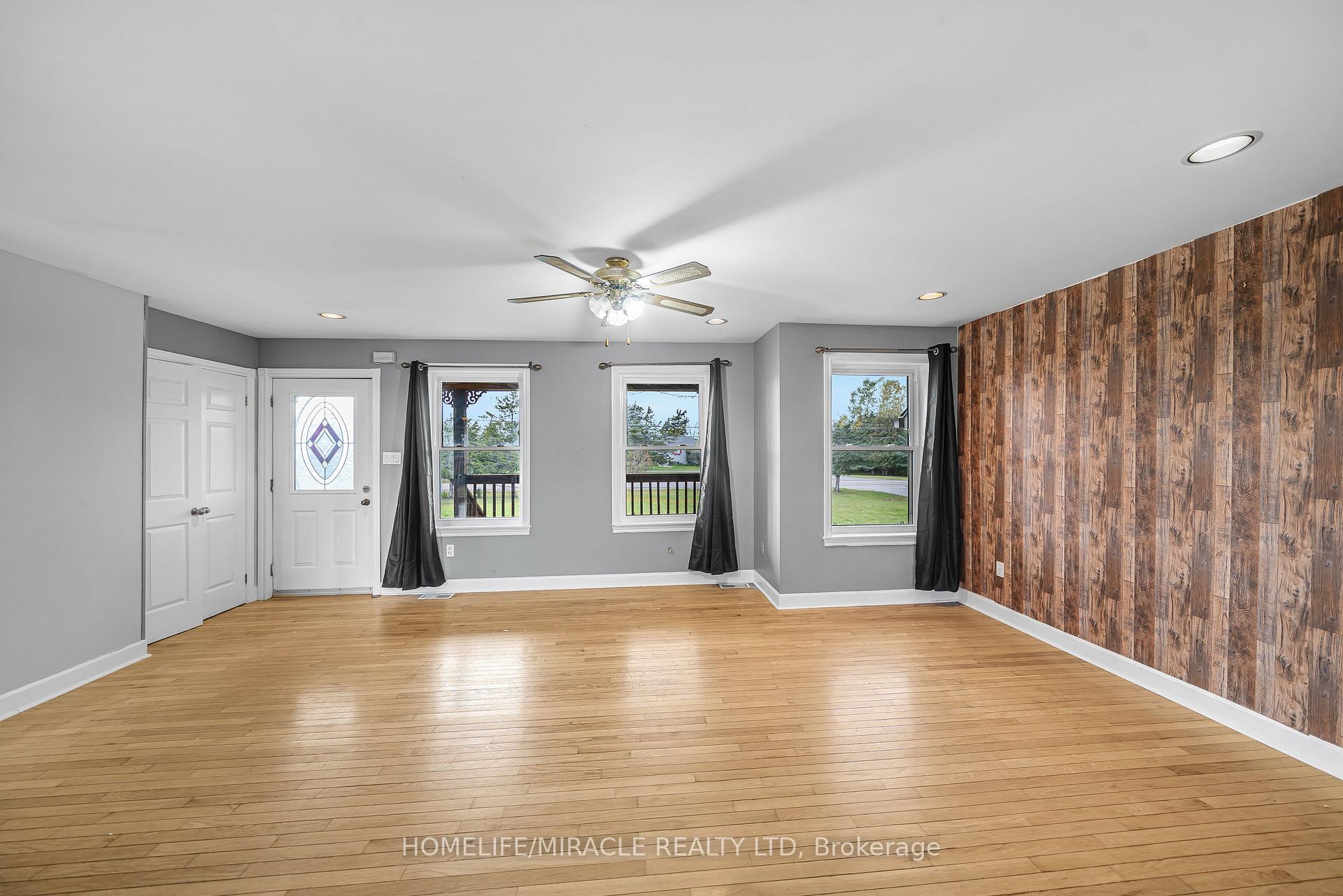 Photo 12 of Unit 2, 1636 County Road, Prince Edward County, Hillier Ward — HOMEH