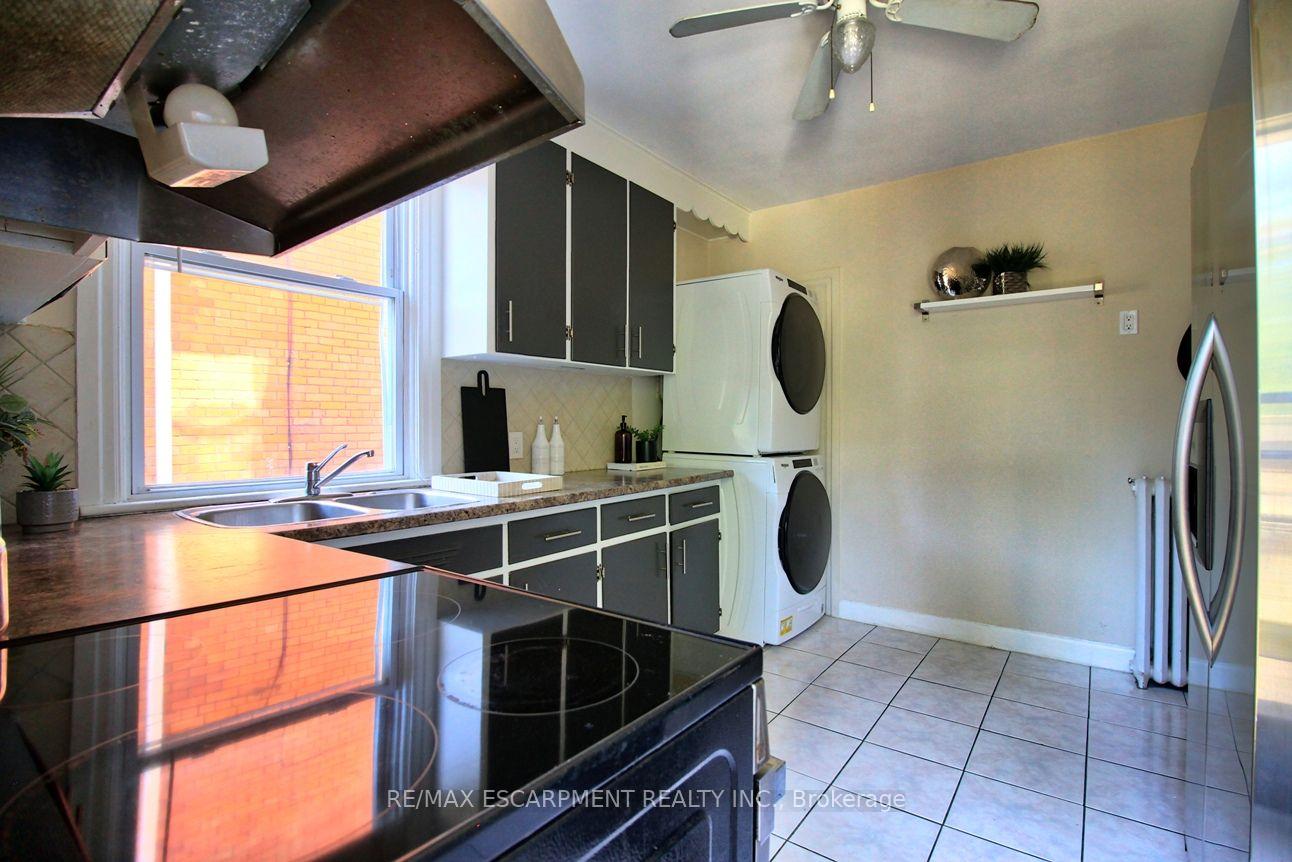 Photo 17 of Unit 1, 11 Eastbourne Avenue, Hamilton, St. Clair — HOMEH