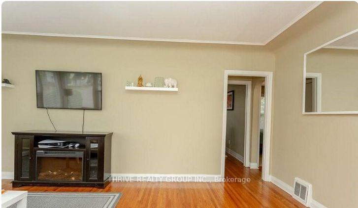 Photo 7 of Unit main floor, 120 Brampton Road, London, East C — HOMEH