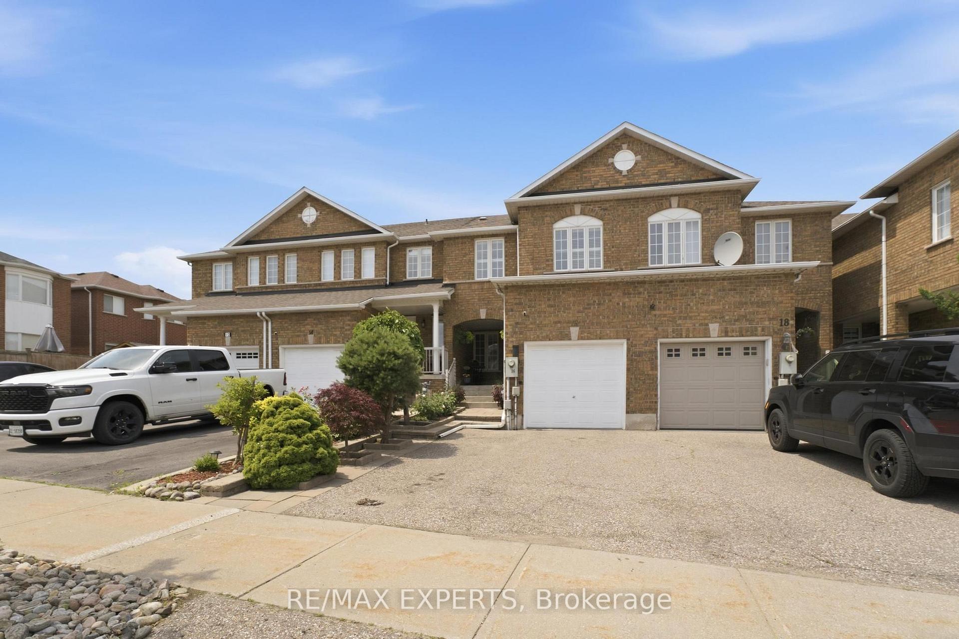 Photo of 16 Piazza Crescent