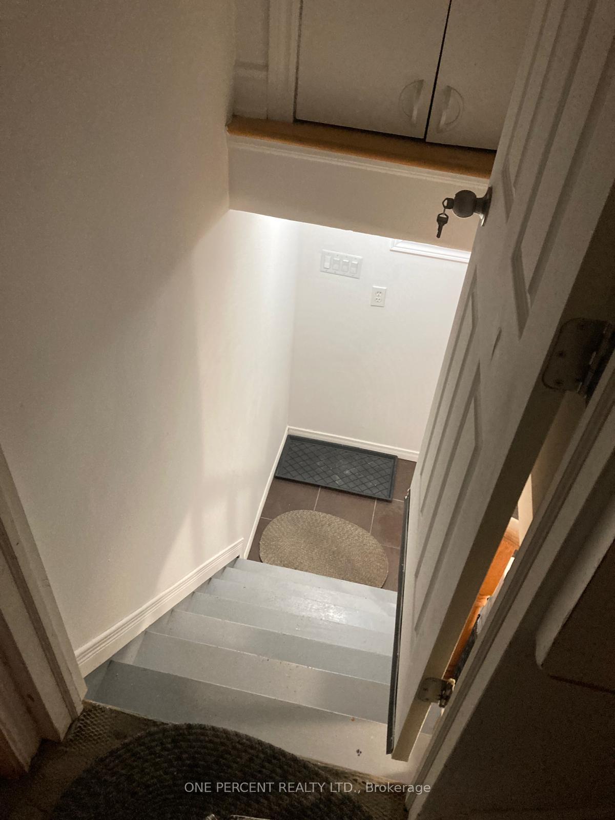 Photo 3 of Unit basement, 2B Dornfell Street, North York, Newtonbrook West — HOMEH