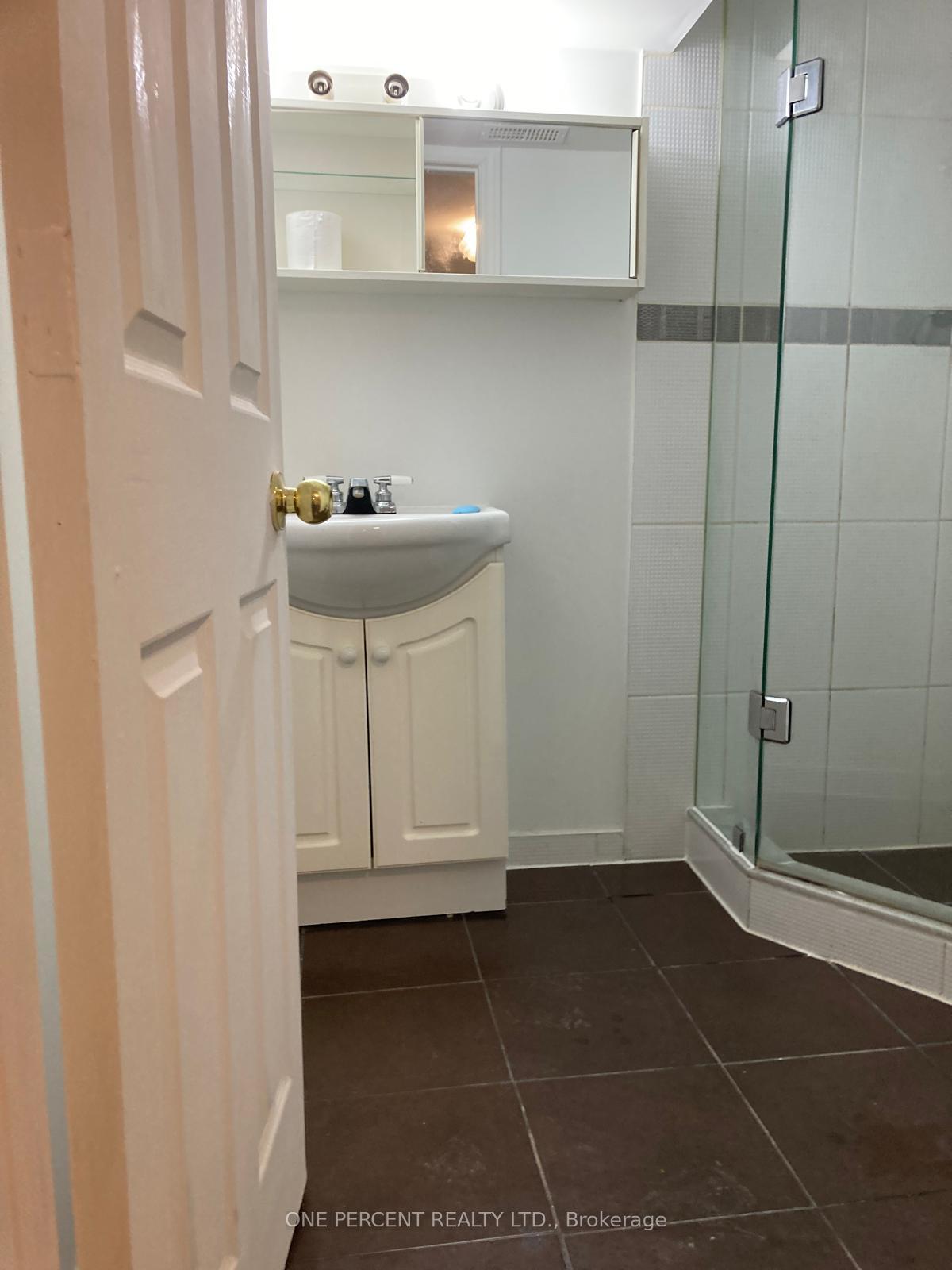 Photo 10 of Unit basement, 2B Dornfell Street, North York, Newtonbrook West — HOMEH