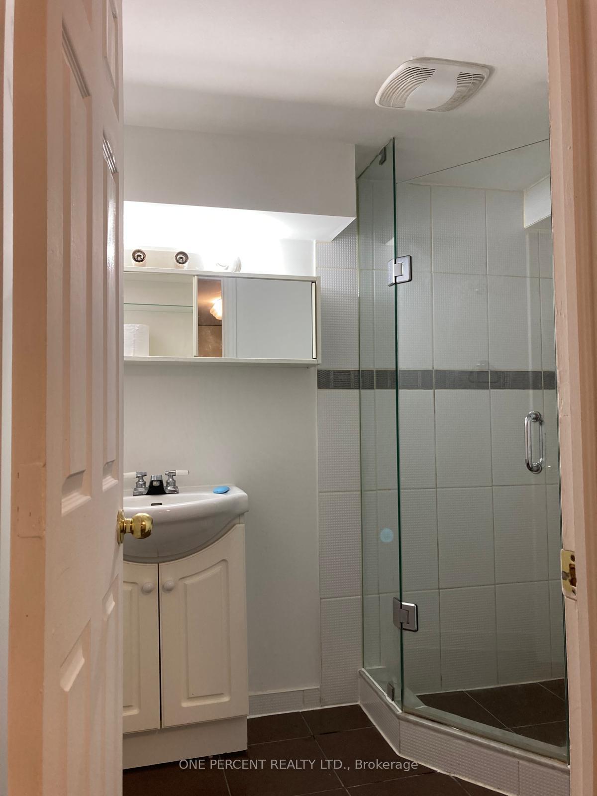 Photo 12 of Unit basement, 2B Dornfell Street, North York, Newtonbrook West — HOMEH