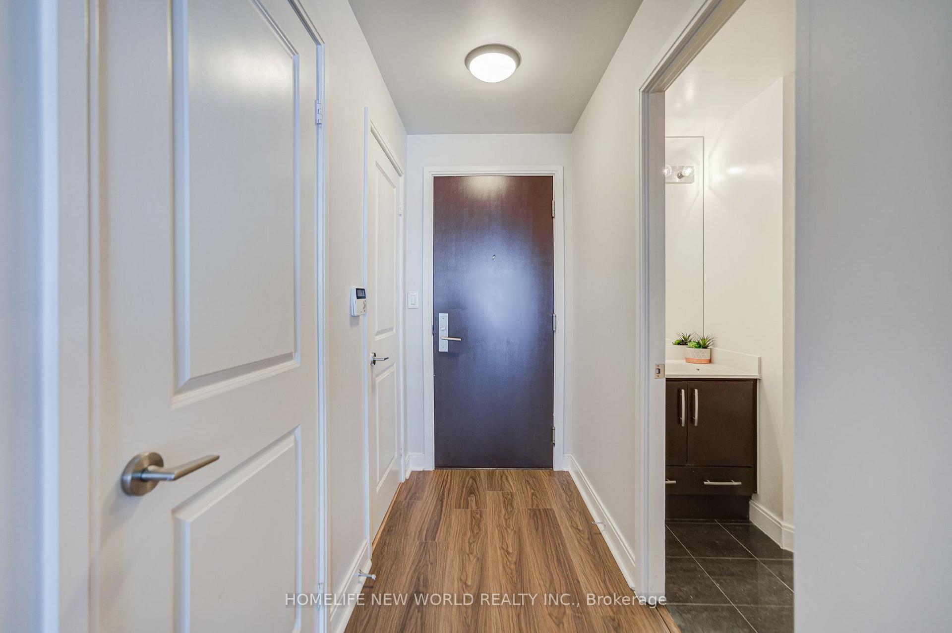 Photo 6 of Unit 4906, 60 Absolute Avenue, Mississauga, City Centre — HOMEH