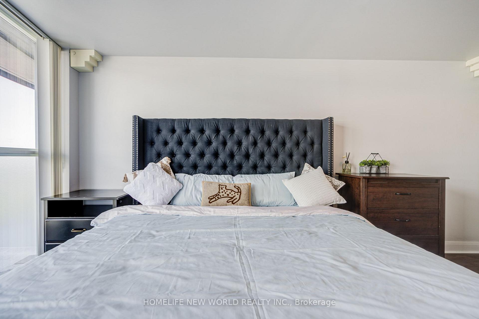 Photo 23 of Unit 4906, 60 Absolute Avenue, Mississauga, City Centre — HOMEH