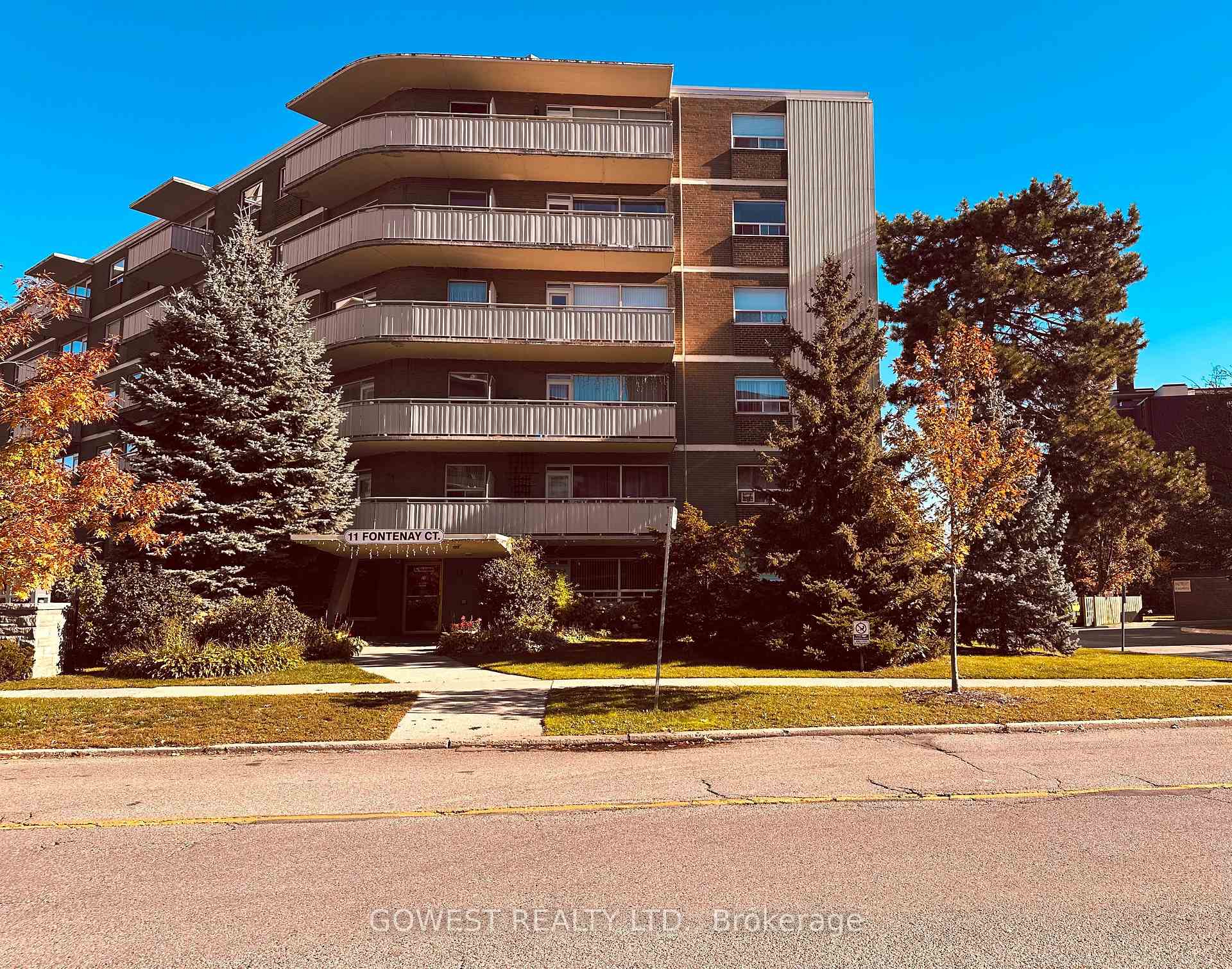 Photo of Unit 105, 11 Fontenay Court