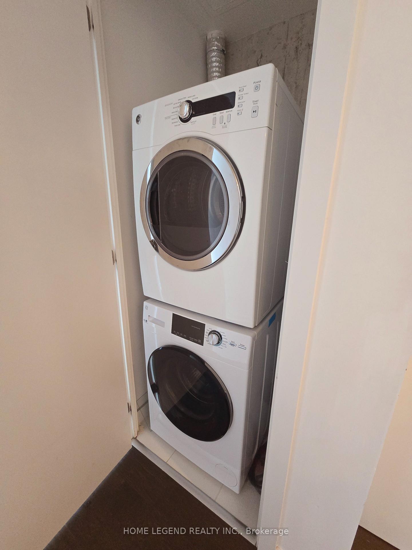 Photo 9 of Unit 2203, 11 Charlotte Street, Toronto, Waterfront Communities — HOMEH