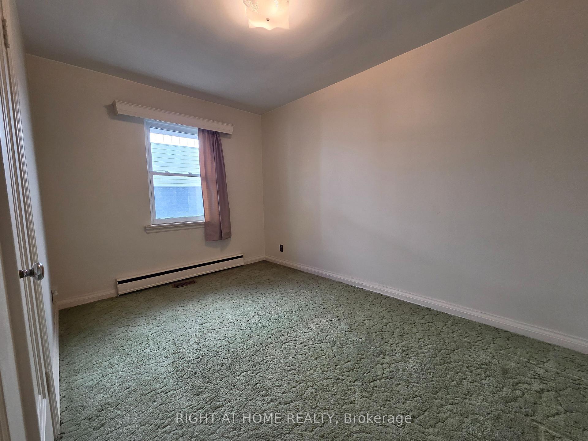 Photo 18 of 462 Madison Avenue, Oshawa, McLaughlin — HOMEH